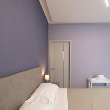 Aphrodite House 3*