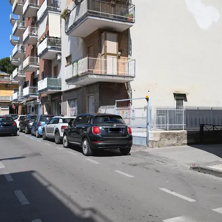 Aphrodite House ベッド・アンド・ブレックファスト ポンペイ