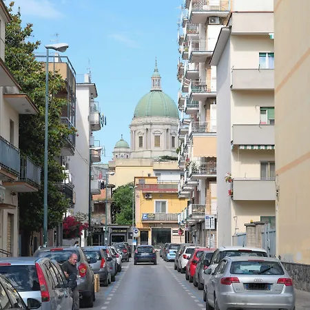 Aphrodite House ベッド・アンド・ブレックファスト 4*