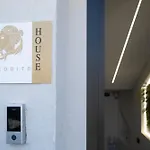 Aphrodite House 3*